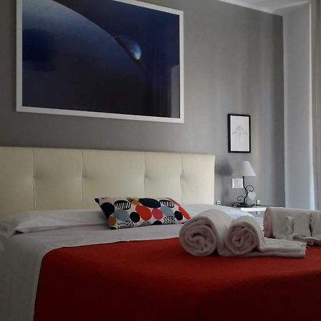 Domus Raffaello Bed & Breakfast โรม ภายนอก รูปภาพ