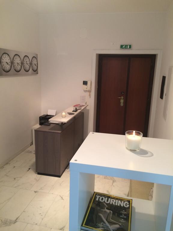 Domus Raffaello Bed & Breakfast โรม ภายนอก รูปภาพ
