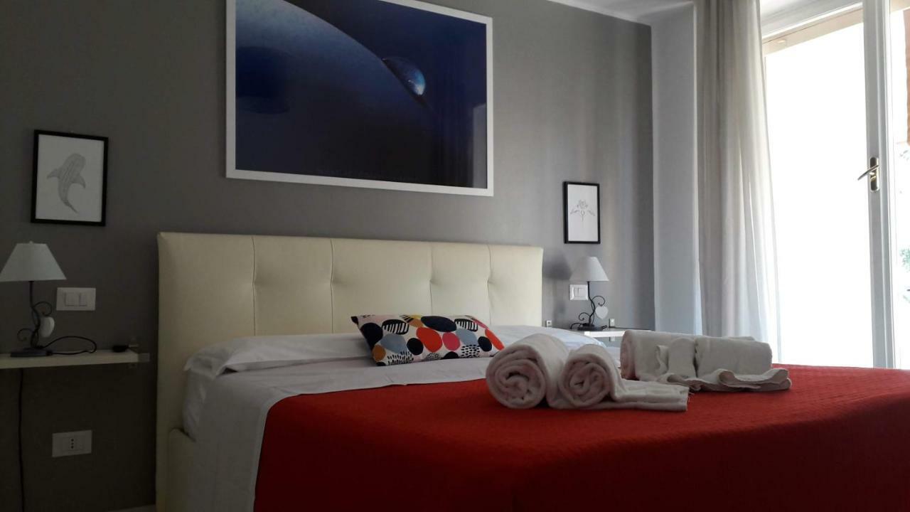 Domus Raffaello Bed & Breakfast โรม ภายนอก รูปภาพ